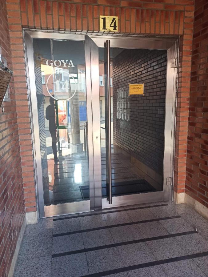 Www Goyahospitales Es Apartman León Kültér fotó